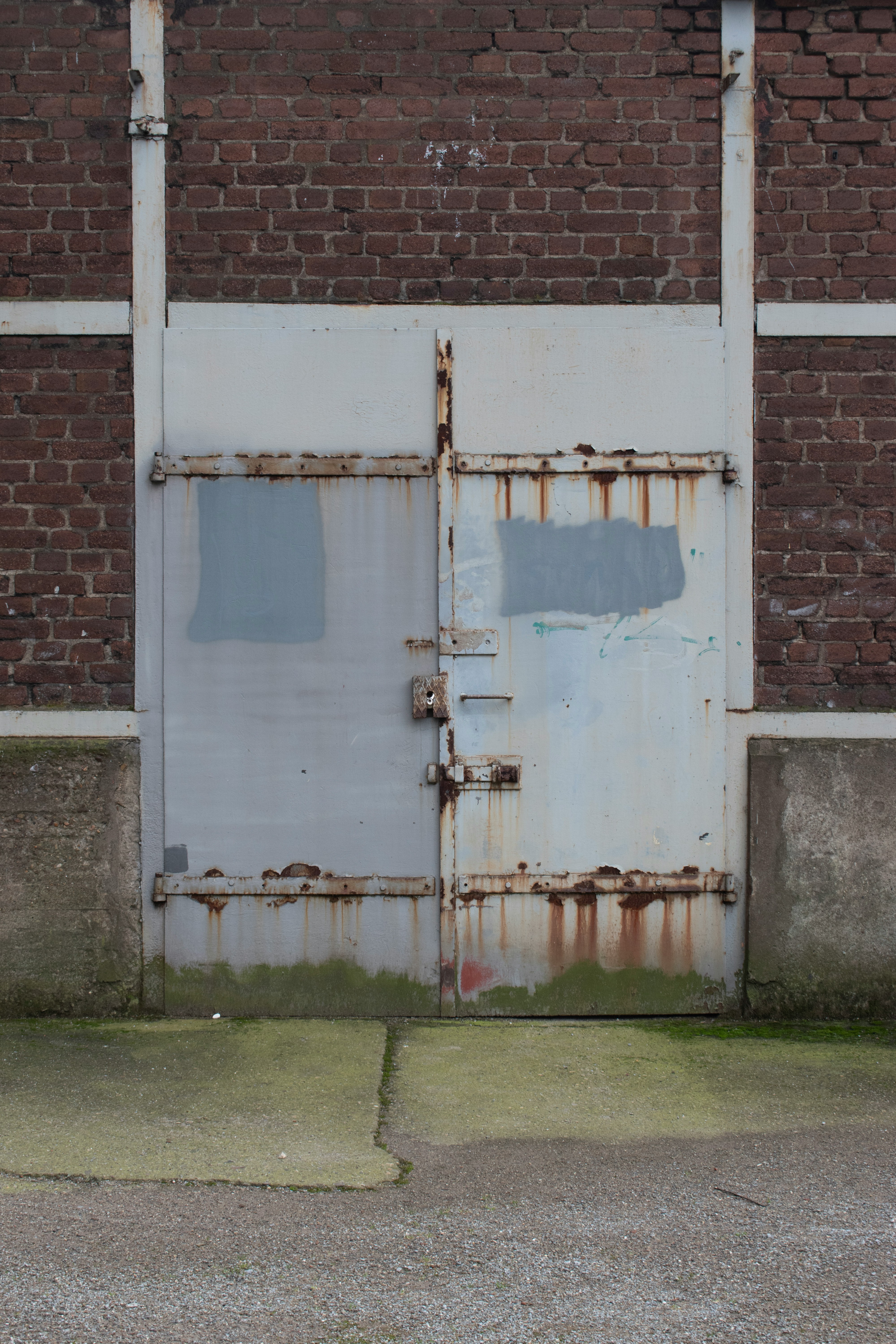 Rust: From Rags to Riches via Gambling